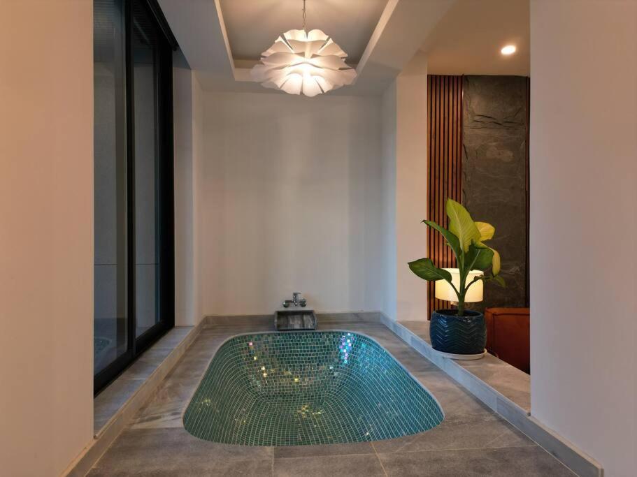 Song Cat Villa - 420Dk - Luxury Villa, Sauna, Jacuzzi Ντα Νανγκ Εξωτερικό φωτογραφία